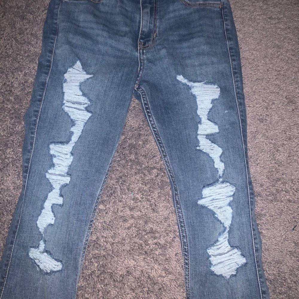 Hollister Jeans - Picture 3 of 4